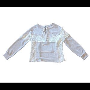 Buckle White Lace Long Sleeve Blouse